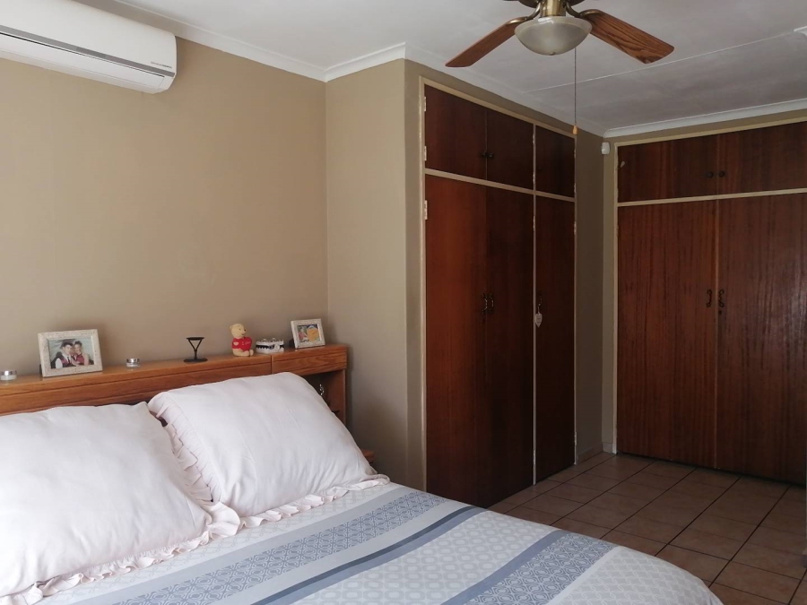 4 Bedroom Property for Sale in Elspark Gauteng
