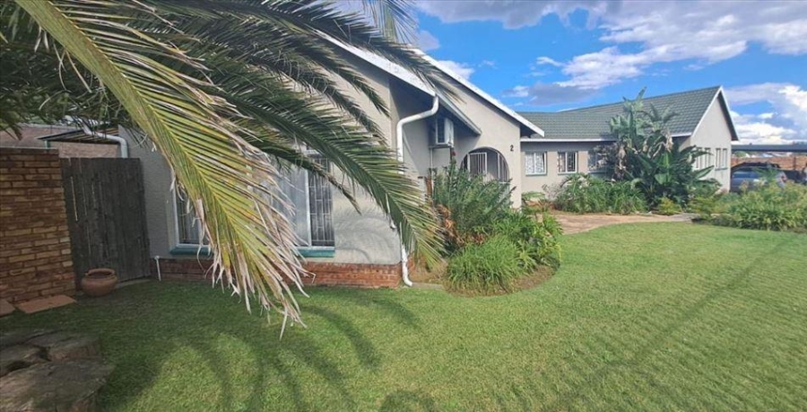 4 Bedroom Property for Sale in Elspark Gauteng