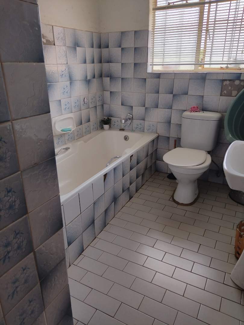3 Bedroom Property for Sale in Eloff Gauteng