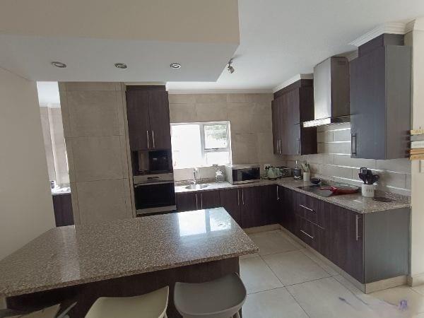 4 Bedroom Property for Sale in Rua Vista Gauteng