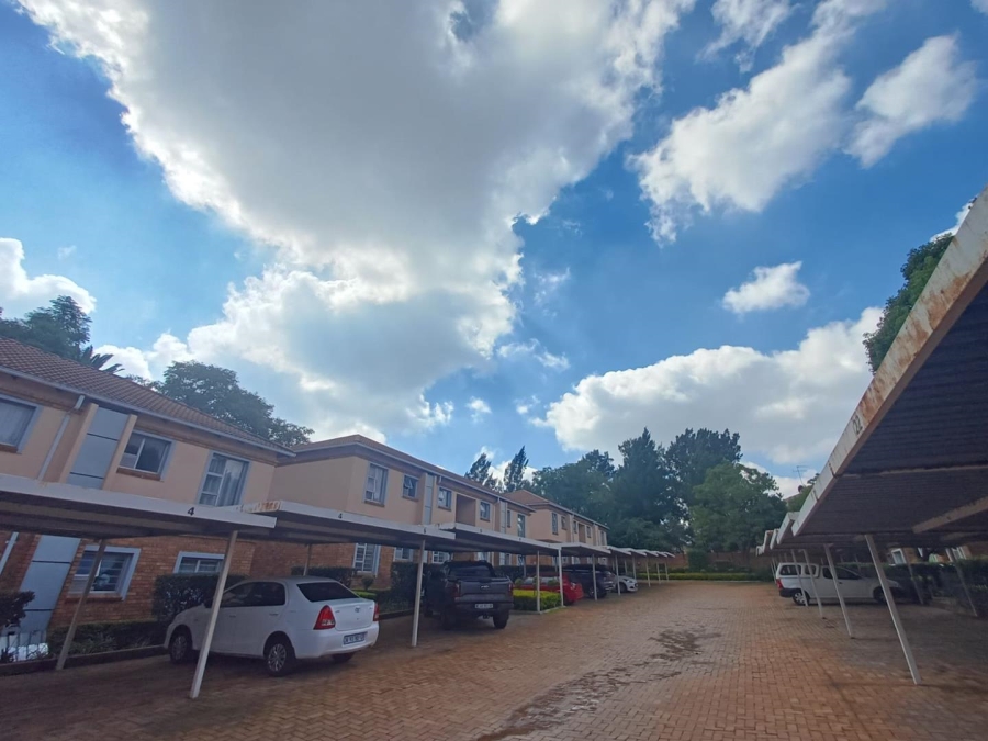 2 Bedroom Property for Sale in Ferndale Gauteng