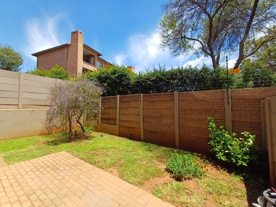 2 Bedroom Property for Sale in Sonneglans Gauteng