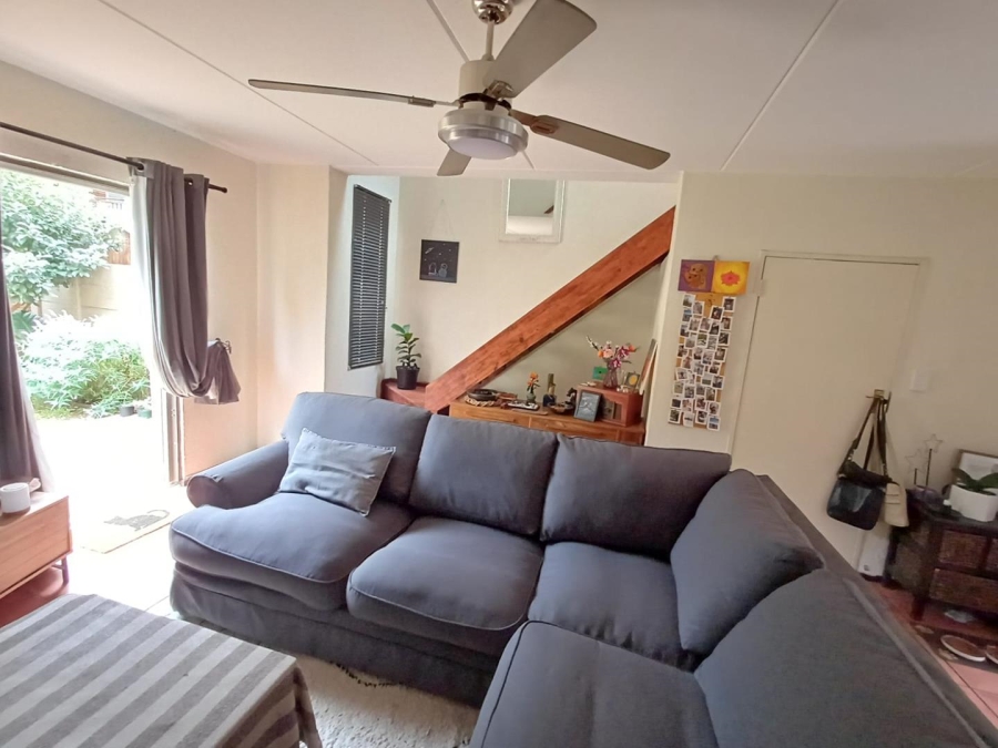 2 Bedroom Property for Sale in Sonneglans Gauteng