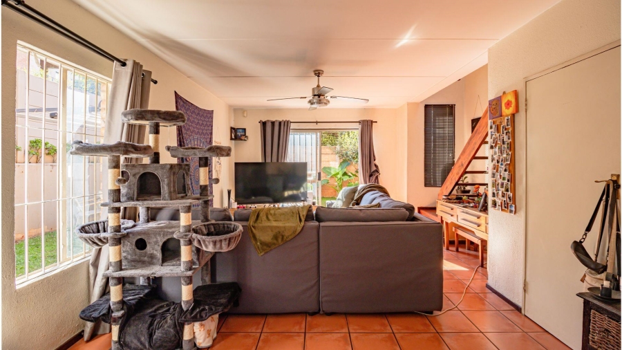 2 Bedroom Property for Sale in Bromhof Gauteng