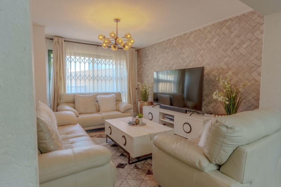 3 Bedroom Property for Sale in Parkmore Gauteng