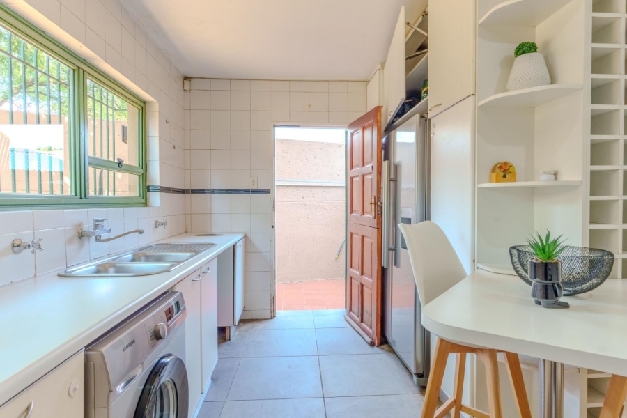 3 Bedroom Property for Sale in Parkmore Gauteng