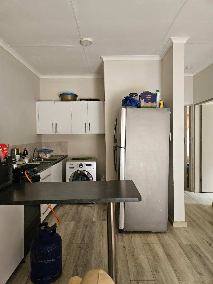 2 Bedroom Property for Sale in Eldorette Gauteng
