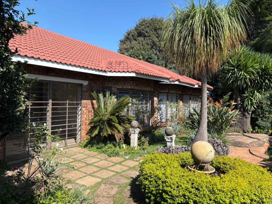 3 Bedroom Property for Sale in Wierdapark Gauteng