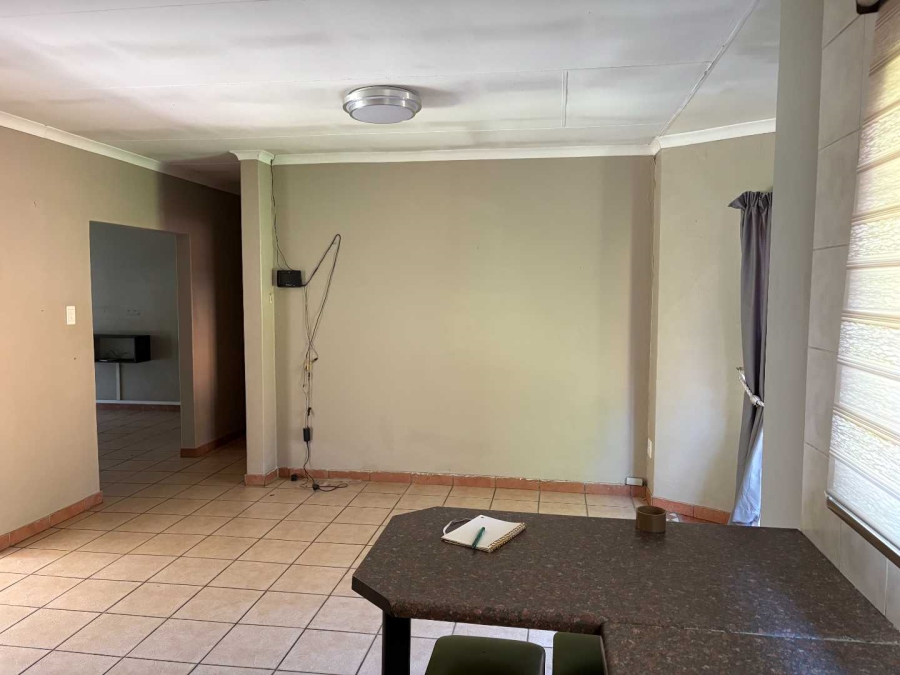 3 Bedroom Property for Sale in Wierdapark Gauteng
