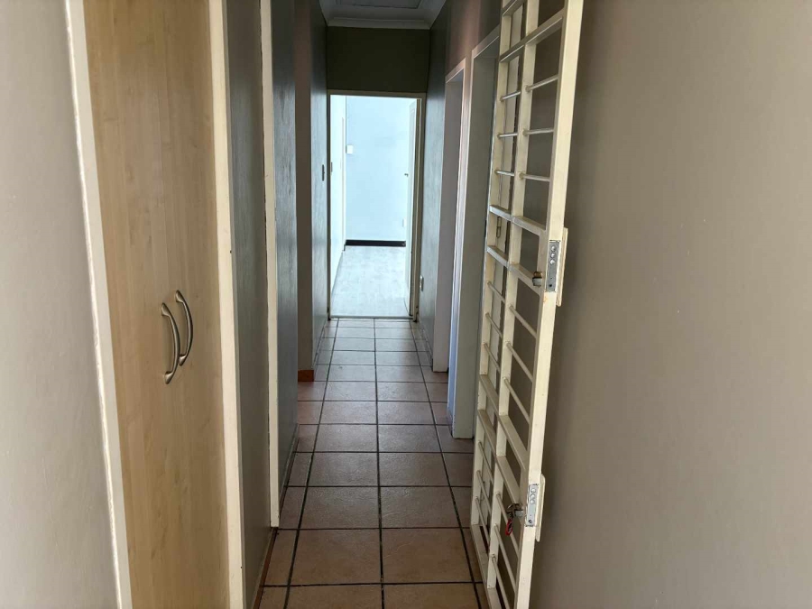 3 Bedroom Property for Sale in Wierdapark Gauteng