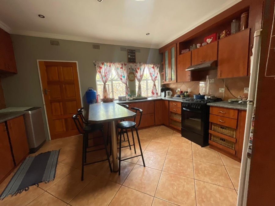 3 Bedroom Property for Sale in Glen Marais Gauteng