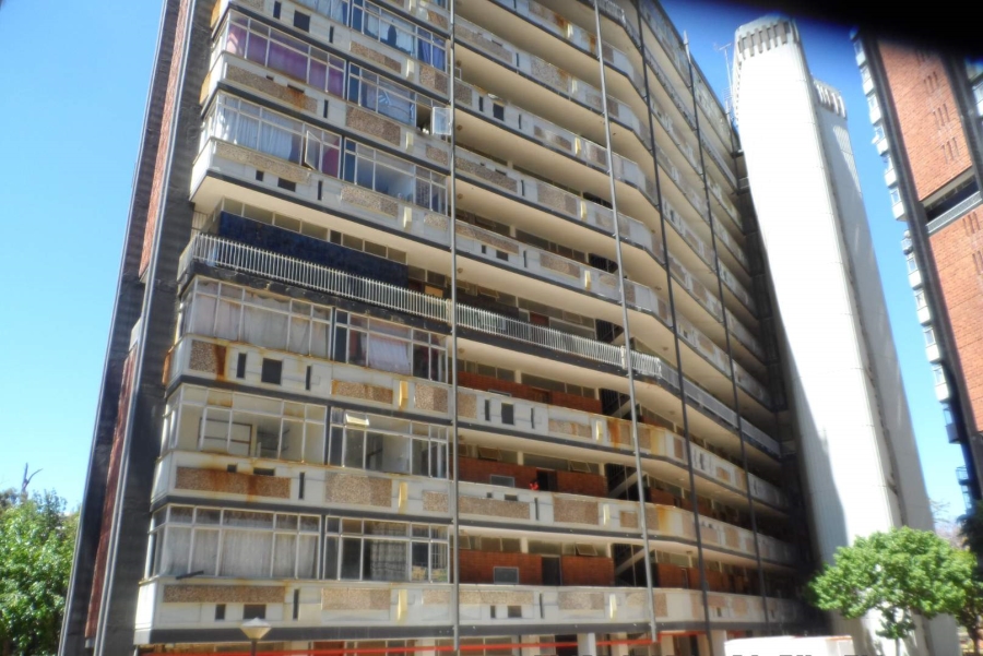 To Let 1 Bedroom Property for Rent in Sunnyside Gauteng