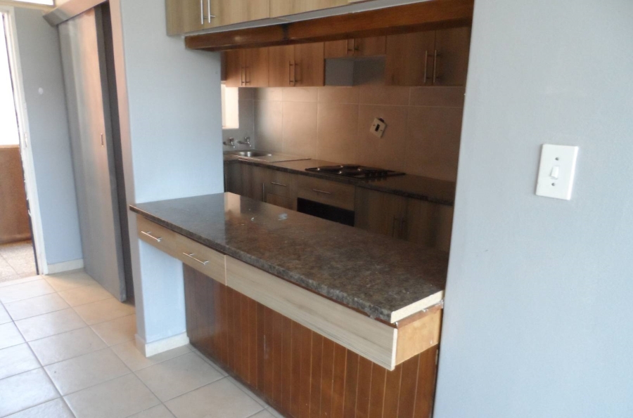 To Let 1 Bedroom Property for Rent in Sunnyside Gauteng