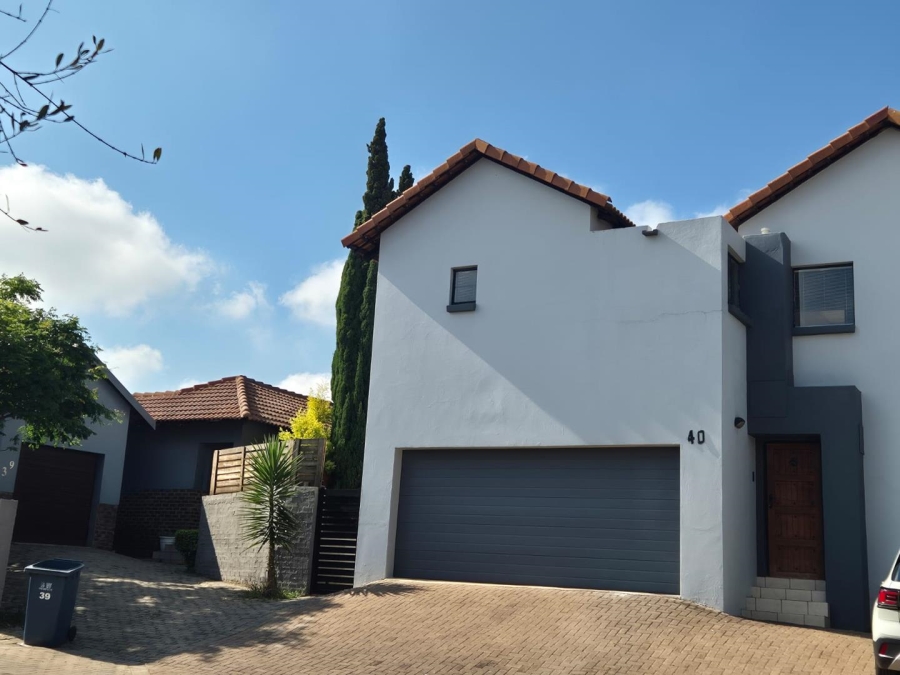 3 Bedroom Property for Sale in Boardwalk Gauteng