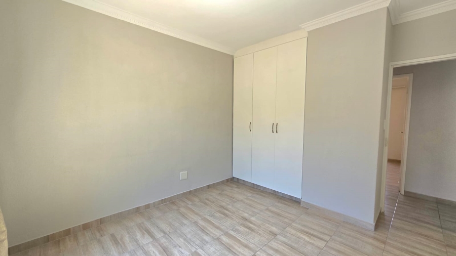 3 Bedroom Property for Sale in New Redruth Gauteng