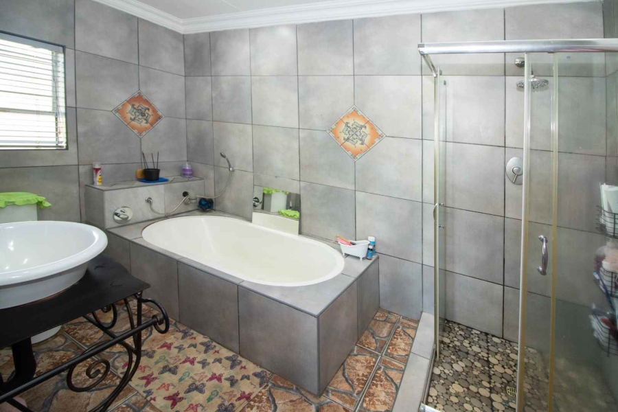 3 Bedroom Property for Sale in Elandsvlei Gauteng