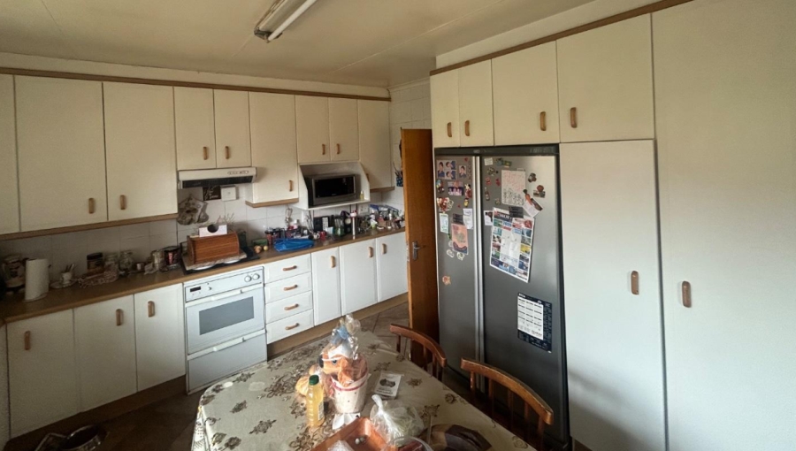 4 Bedroom Property for Sale in Risiville Gauteng