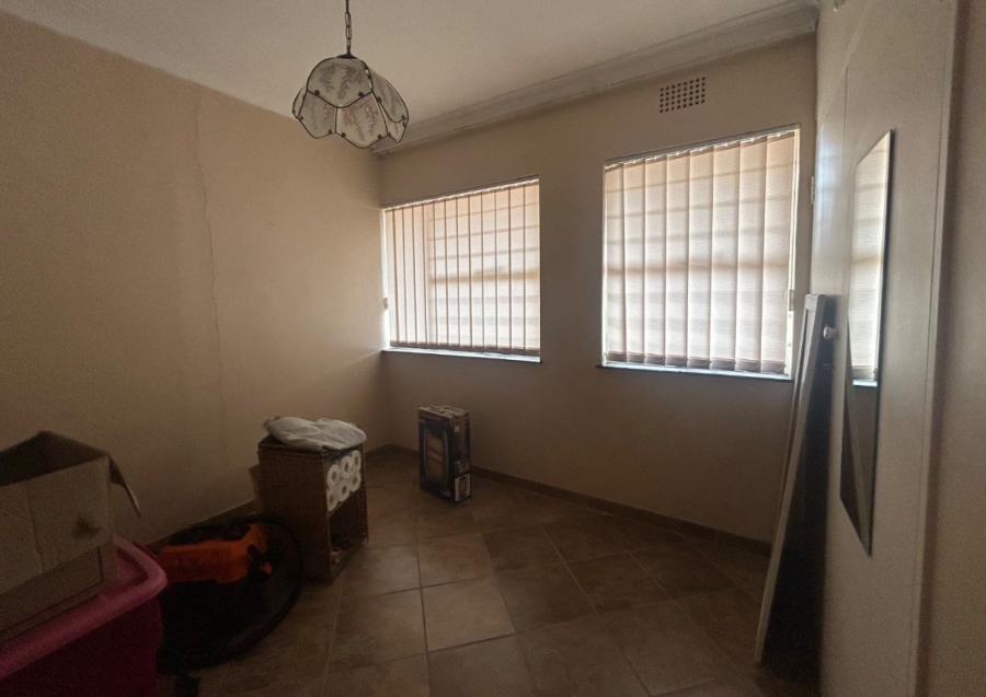 4 Bedroom Property for Sale in Risiville Gauteng