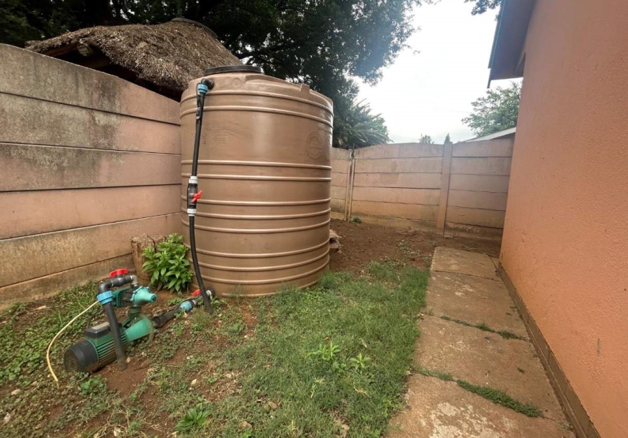 4 Bedroom Property for Sale in Risiville Gauteng
