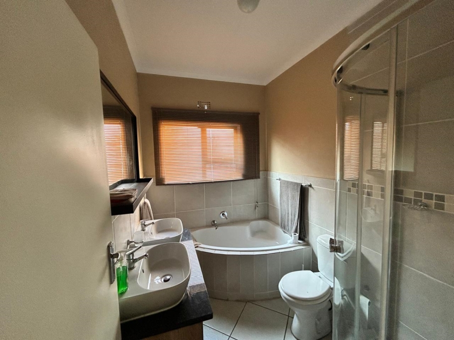 3 Bedroom Property for Sale in Riversdale Gauteng