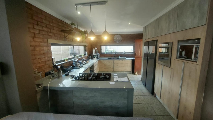 3 Bedroom Property for Sale in Alberton Gauteng