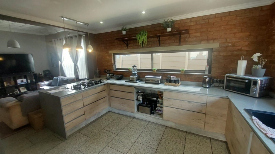 3 Bedroom Property for Sale in Alberton Gauteng