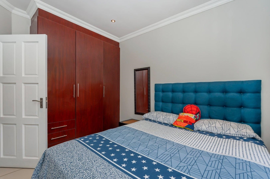 3 Bedroom Property for Sale in New Redruth Gauteng