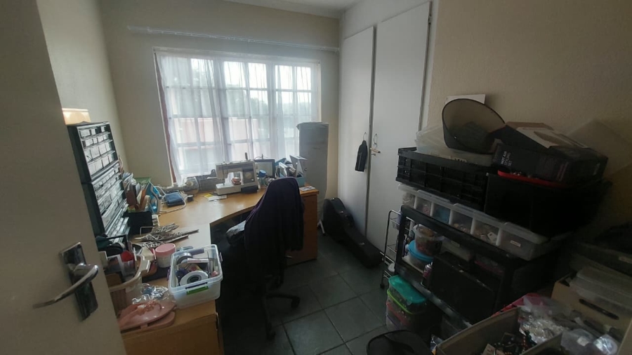 3 Bedroom Property for Sale in Elandshaven Gauteng