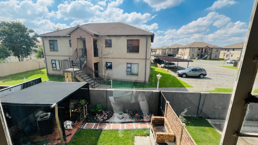2 Bedroom Property for Sale in Parkrand Gauteng