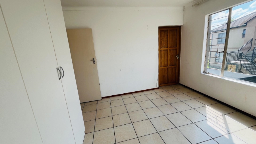 2 Bedroom Property for Sale in Parkrand Gauteng