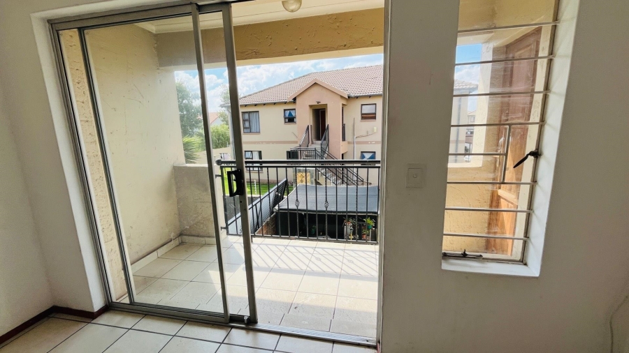 2 Bedroom Property for Sale in Parkrand Gauteng