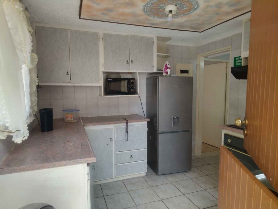 7 Bedroom Property for Sale in Soshanguve F Gauteng