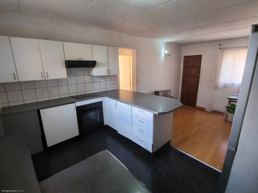 2 Bedroom Property for Sale in Chloorkop Gauteng