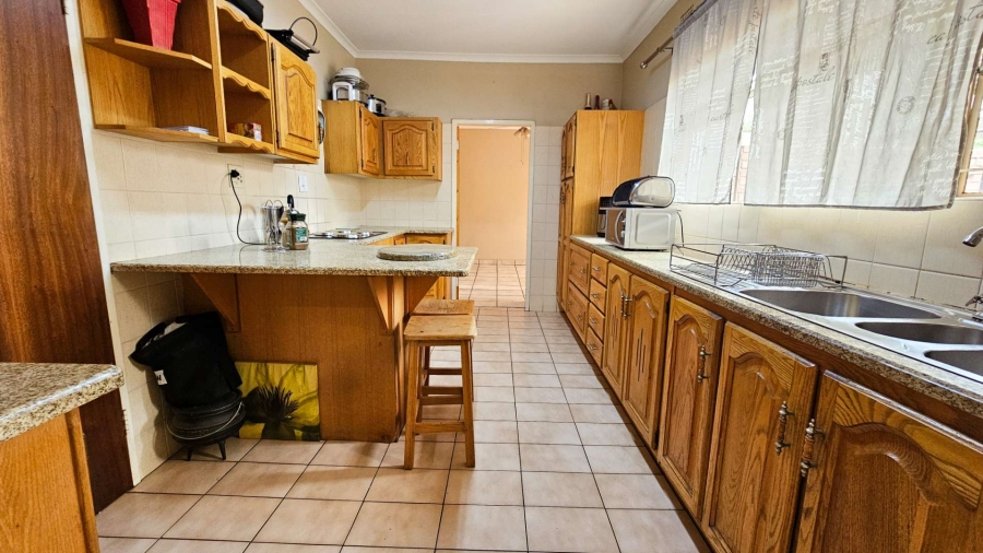 3 Bedroom Property for Sale in Annlin Gauteng