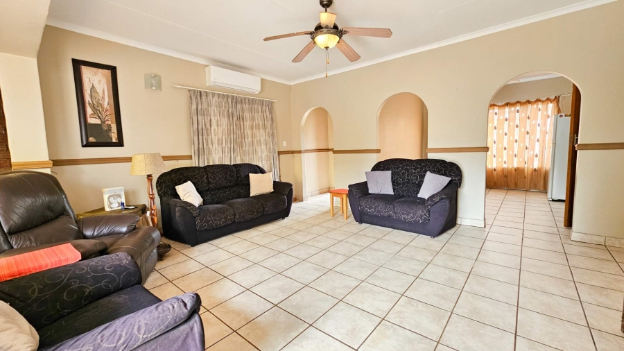 3 Bedroom Property for Sale in Annlin Gauteng