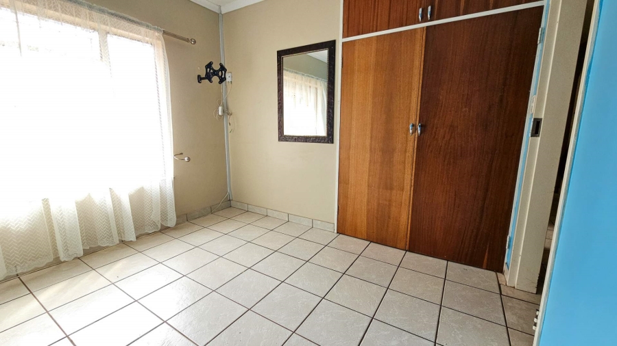 3 Bedroom Property for Sale in Annlin Gauteng