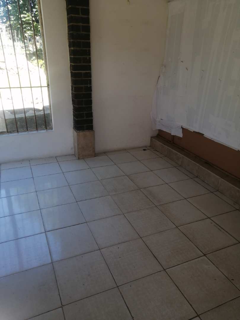 3 Bedroom Property for Sale in Roseacres Gauteng