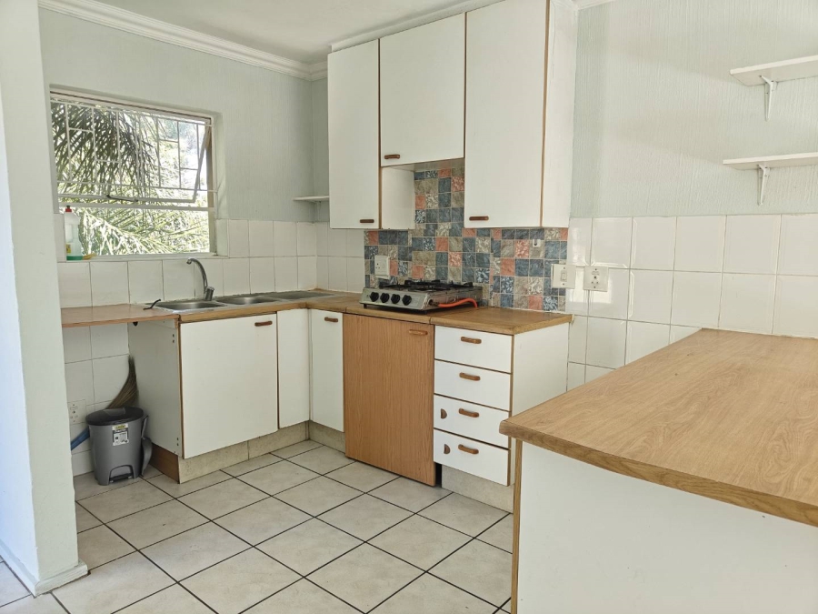 2 Bedroom Property for Sale in Vorna Valley Gauteng