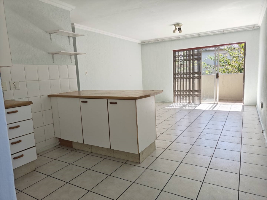 2 Bedroom Property for Sale in Vorna Valley Gauteng