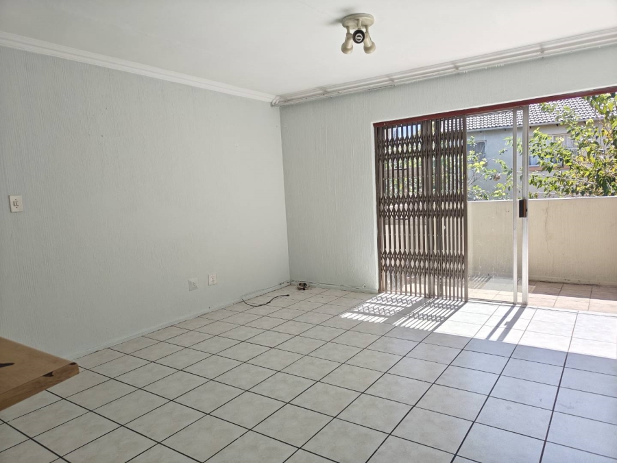 2 Bedroom Property for Sale in Vorna Valley Gauteng