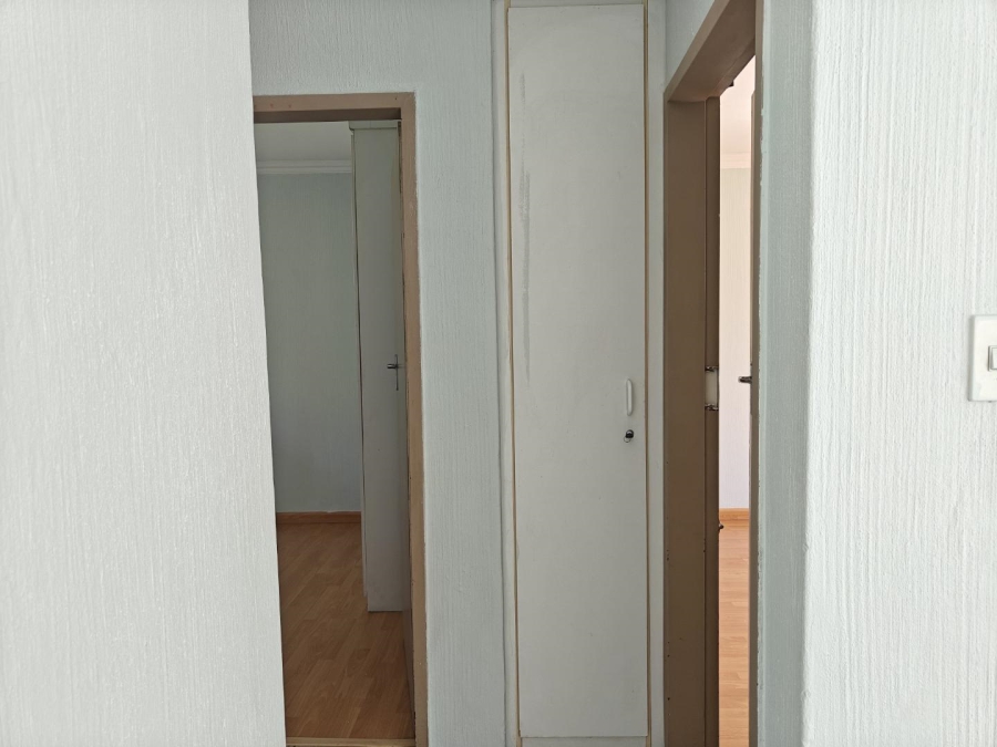 2 Bedroom Property for Sale in Vorna Valley Gauteng