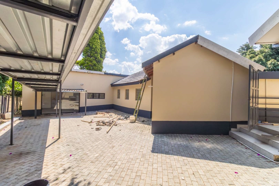 Commercial Property for Sale in Ferndale Gauteng
