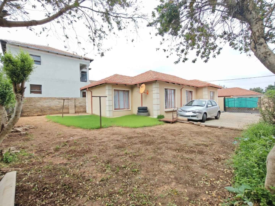 3 Bedroom Property for Sale in Cosmo City Gauteng