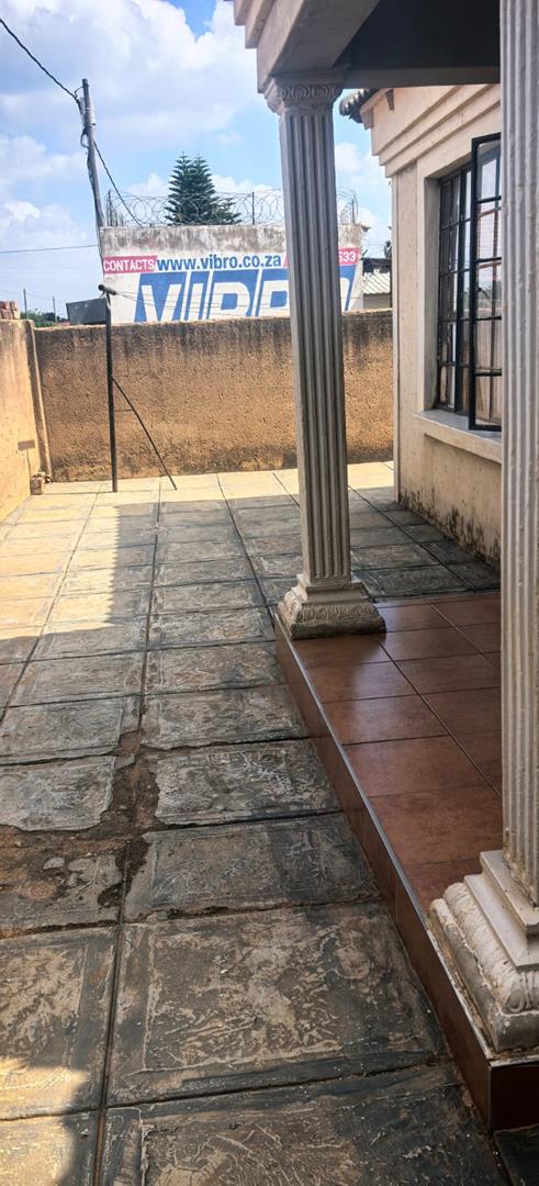 4 Bedroom Property for Sale in Soshanguve Gauteng