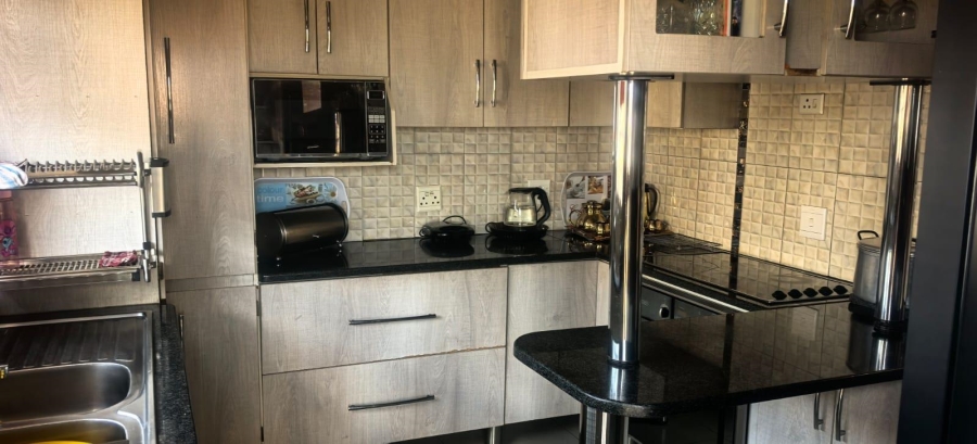 4 Bedroom Property for Sale in Soshanguve Gauteng