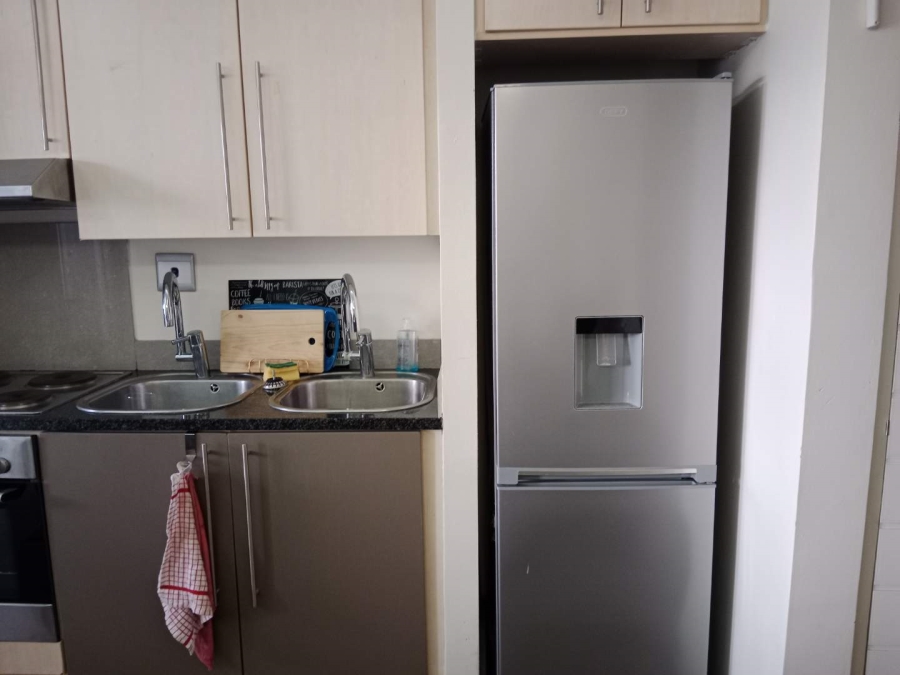 To Let 1 Bedroom Property for Rent in Glenhazel Gauteng