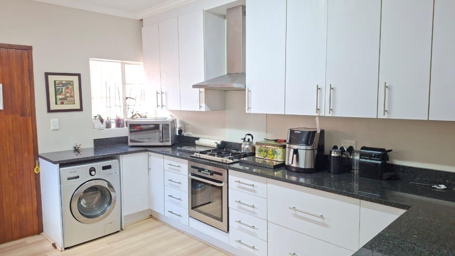 2 Bedroom Property for Sale in Rouxville Gauteng