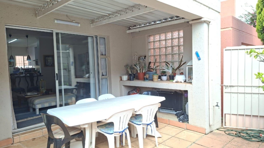 2 Bedroom Property for Sale in Rouxville Gauteng