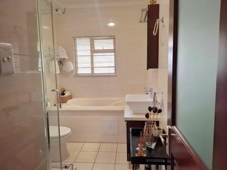 2 Bedroom Property for Sale in Summerset Gauteng