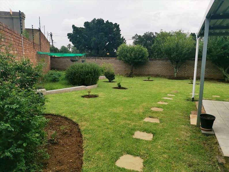 3 Bedroom Property for Sale in Sunward Park Gauteng